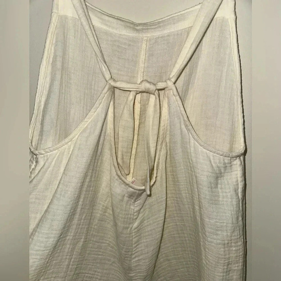 Xhilaration Cover Up Romper Cream Size Medium - Picture 6 of 7